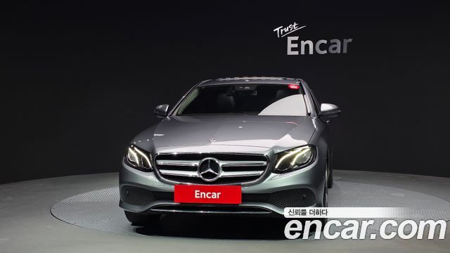 Mercedes-Benz E-Class (W213) E300 Avantgarde 2019 — фото 3