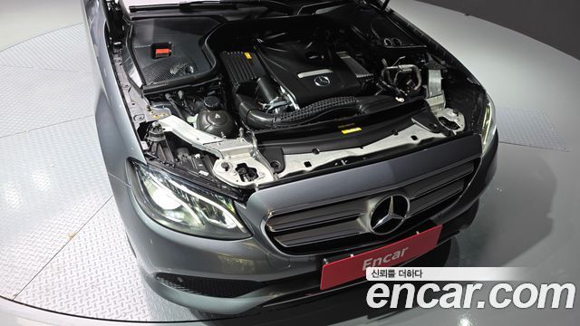 Mercedes-Benz E-Class (W213) E300 Avantgarde 2019 — фото 6