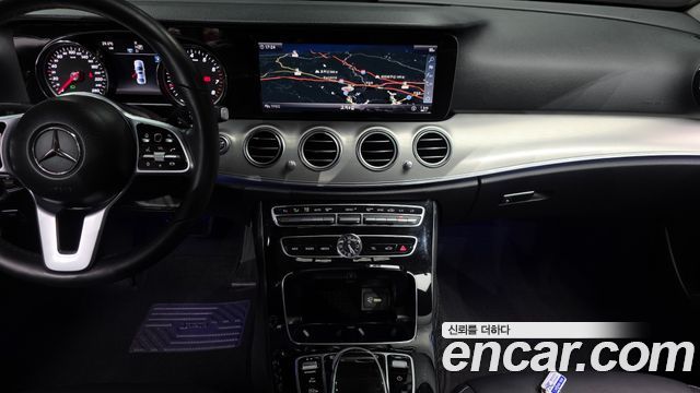 Mercedes-Benz E-Class (W213) E300 Avantgarde 2019 — фото 14