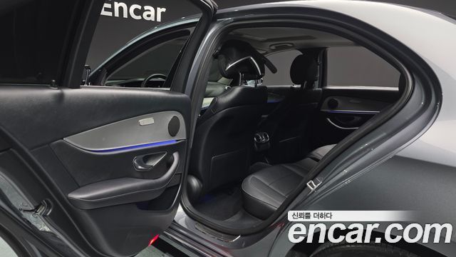 Mercedes-Benz E-Class (W213) E300 Avantgarde 2019 — фото 16