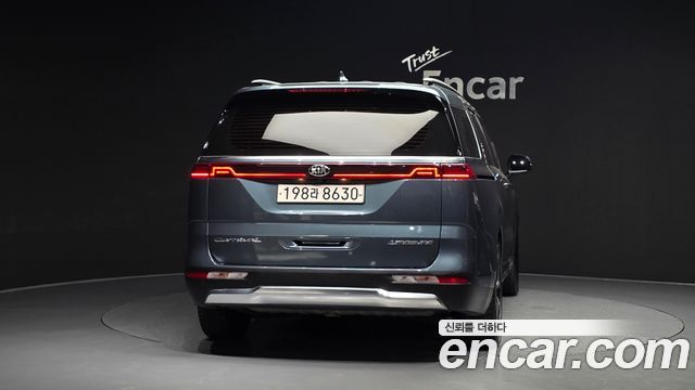 Kia Carnival (IV) Gasoline 7-Seater Signature 2021 — фото 4
