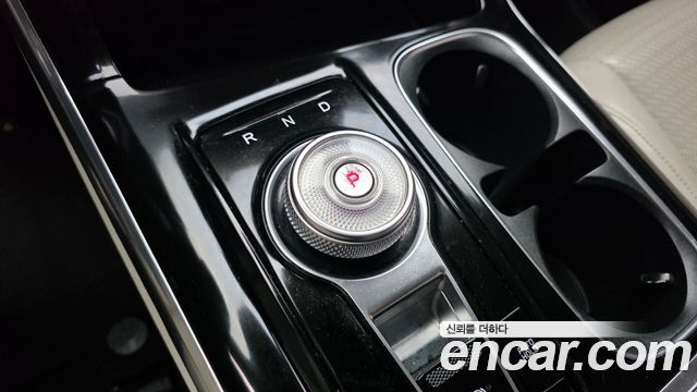 Kia Carnival (IV) Gasoline 7-Seater Signature 2021 — фото 9