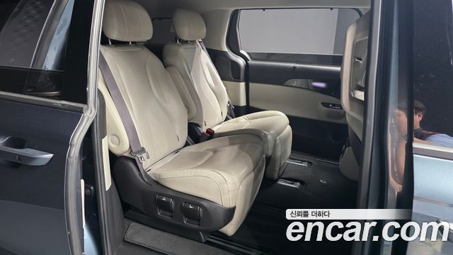 Kia Carnival (IV) Gasoline 7-Seater Signature 2021 — фото 12