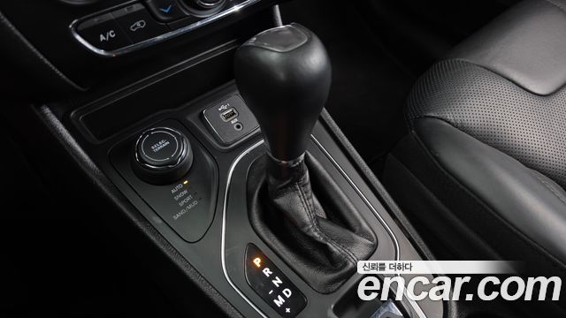 Jeep Cherokee (KL) 2.4 Longitude AWD 2019 — фото 9