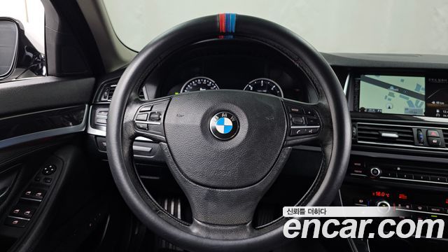 BMW 5 Series (F10) 520d xDrive M Aero Dynamic 2016 — фото 14