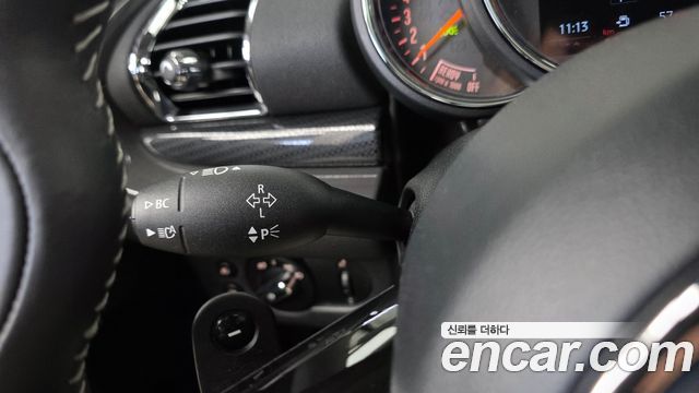 MINI Cooper S Clubman Standard 2nd 2020 — фото 19