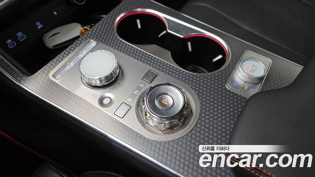 Genesis GV80 Coupe 2.5T Gasoline AWD 2024 — фото 9