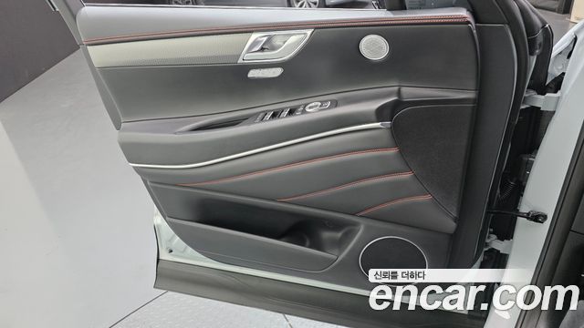 Genesis GV80 Coupe 2.5T Gasoline AWD 2024 — фото 24
