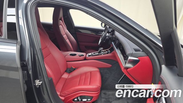 Porsche Panamera (971) 3.0 AWD 2018 — фото 11