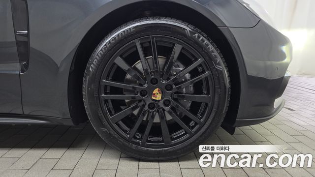 Porsche Panamera (971) 3.0 AWD 2018 — фото 21
