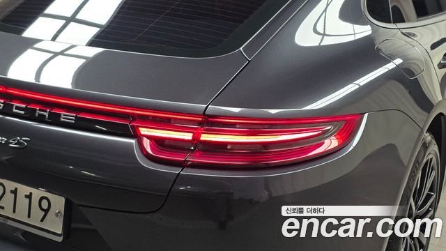 Porsche Panamera (971) 3.0 AWD 2018 — фото 23