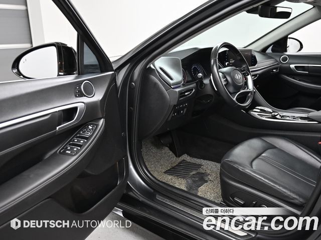 Hyundai Sonata (DN8) 2.0 Premium Plus 2022 — фото 15