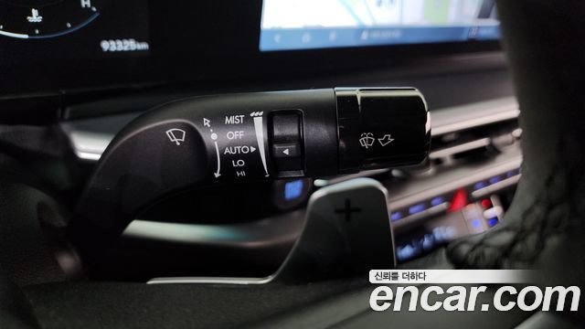 Hyundai Grandeur (GN7) 2,5 Gasoline 2WD Premium 2023 — фото 33
