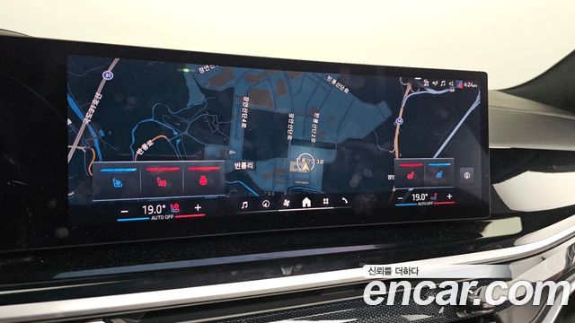 BMW X7 (G07) xDrive 40i M Sport 6STR 2024 — фото 16