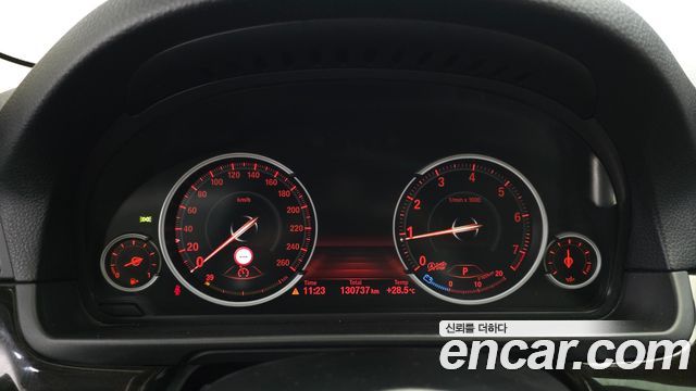BMW 5 Series (F10) 528i M Aero Dynamic 2016 — фото 8