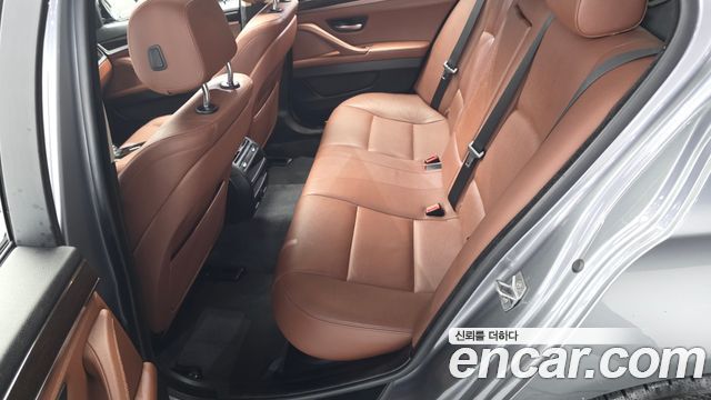 BMW 5 Series (F10) 528i M Aero Dynamic 2016 — фото 12