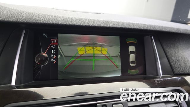 BMW 5 Series (F10) 528i M Aero Dynamic 2016 — фото 15
