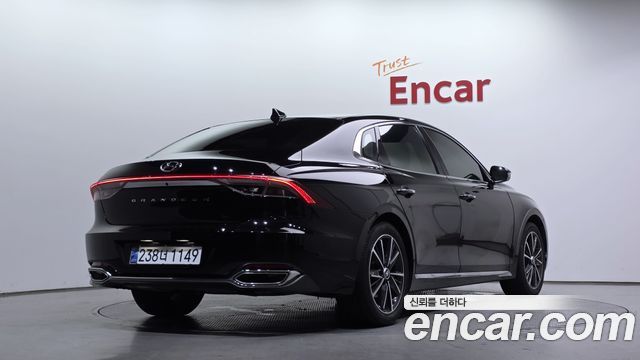 Hyundai Grandeur (IG) 3.0 LPi Rent Car Premium 2022 — фото 2