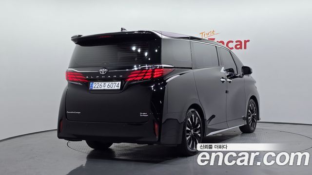 Toyota Alphard (IV) 2.5 HEV Executive AWD 2024 — фото 2