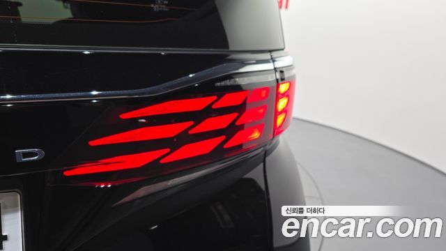 Toyota Alphard (IV) 2.5 HEV Executive AWD 2024 — фото 23