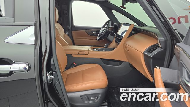 Toyota Alphard (IV) 2.5 HEV Executive AWD 2024 — фото 26