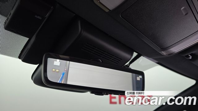 Toyota Alphard (IV) 2.5 HEV Executive AWD 2024 — фото 28