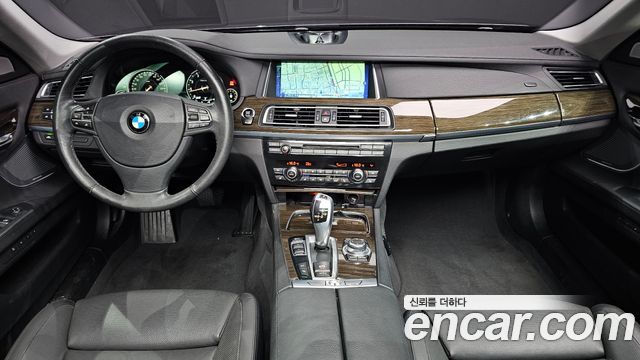 BMW 7 Series (F01) 750Li 2013 — фото 7