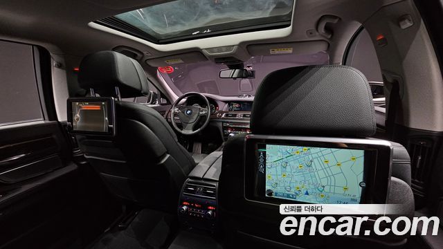 BMW 7 Series (F01) 750Li 2013 — фото 18