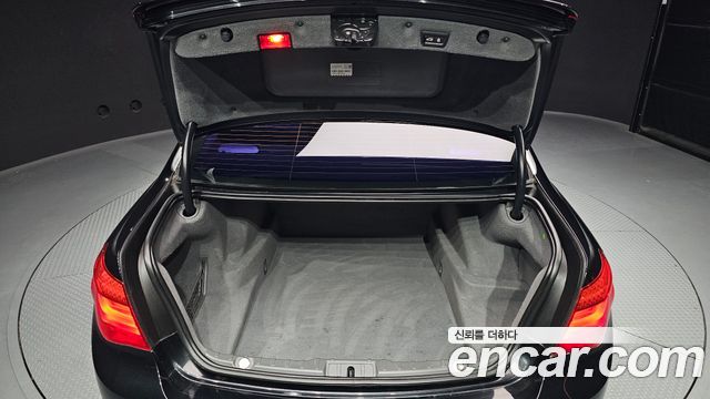 BMW 7 Series (F01) 750Li 2013 — фото 20