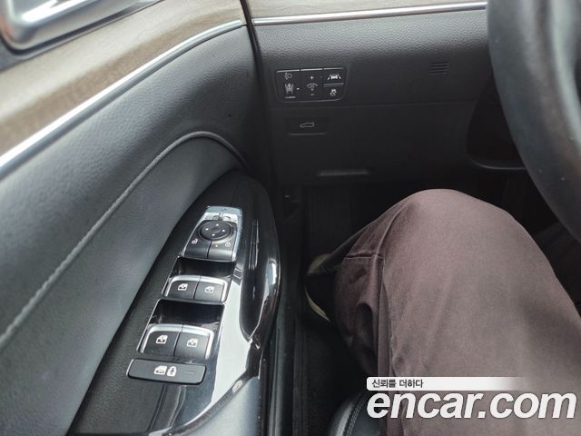 Kia K5 (III) 1.6 Turbo Noblesse 2021 — фото 18