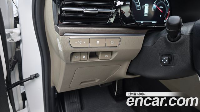 Kia Mohave The Master Diesel 3.0 4WD 5-Seater Masters 2023 — фото 14