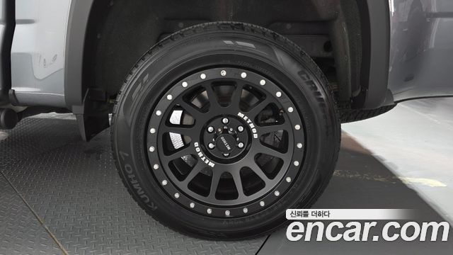 Chevrolet Real New Colorado 3.6 Z71-X 4WD 2022 — фото 21