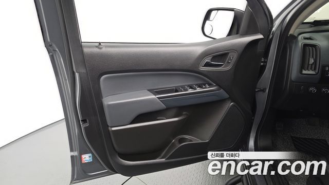 Chevrolet Real New Colorado 3.6 Z71-X 4WD 2022 — фото 24