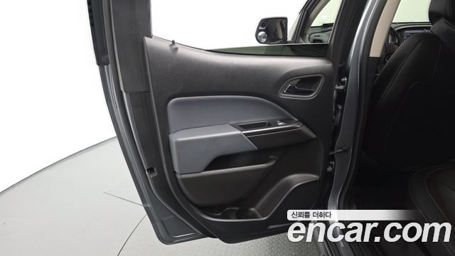 Chevrolet Real New Colorado 3.6 Z71-X 4WD 2022 — фото 25