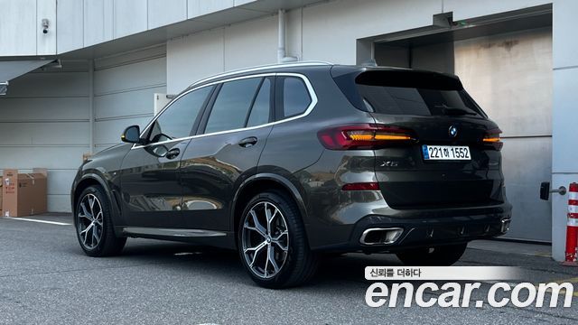 BMW X5 (G05) xDrive 40i M Sport 2023 — фото 2