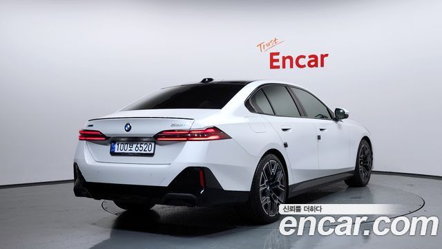 BMW 5 Series (G60) 530i xDrive M Sport Pro Special Edition 2026 — фото 2