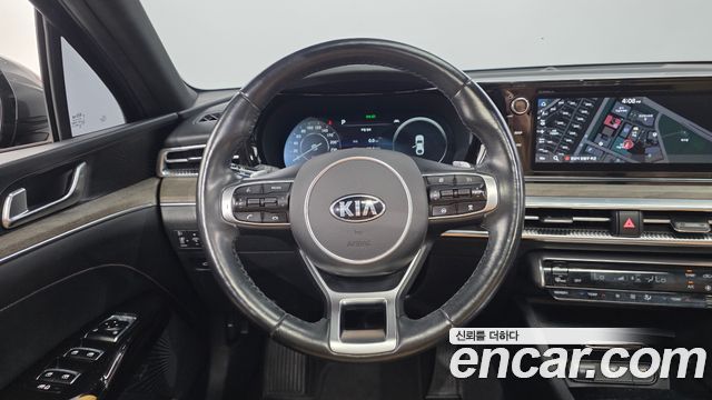 Kia K5 (III) 2.0 Noblesse 2021 — фото 13