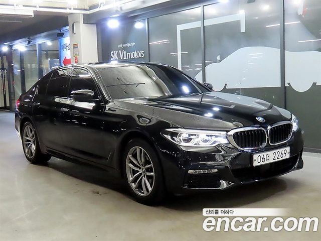 BMW 5 Series (G30) 530i M Sport Package Plus 2017 — фото 1