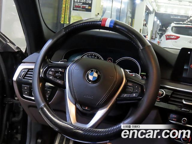 BMW 5 Series (G30) 530i M Sport Package Plus 2017 — фото 8