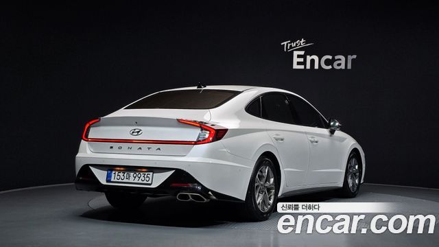 Hyundai Sonata (DN8) 1.6 Turbo Premium Family 2021 — фото 2