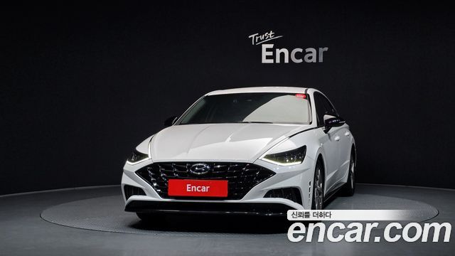 Hyundai Sonata (DN8) 1.6 Turbo Premium Family 2021 — фото 3