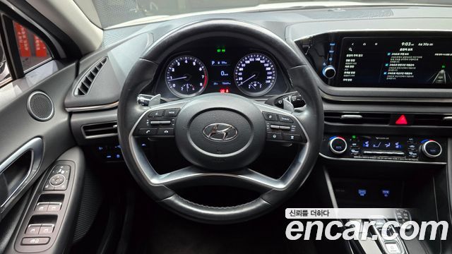 Hyundai Sonata (DN8) 1.6 Turbo Premium Family 2021 — фото 13