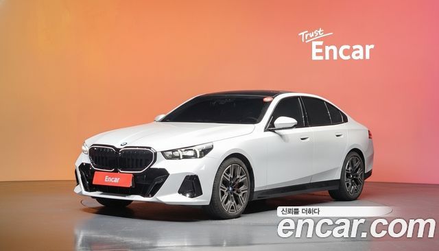 BMW 5 Series (G60) 530i xDrive M Sport Pro Special Edition 2026 — фото 1