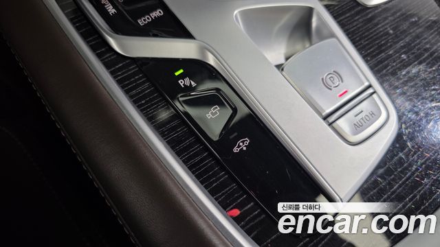 BMW 7 Series (G11) 740Li xDrive M Sport Package 2021 — фото 20