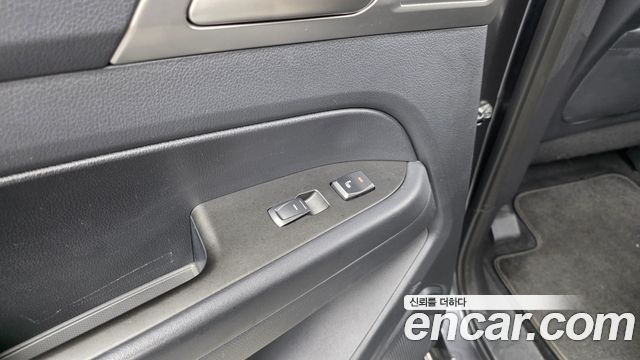 KG Mobility (SsangYong) Rexton Sports Khan Diesel 2.2 4WD Pioneer S (Link) 2019 — фото 19