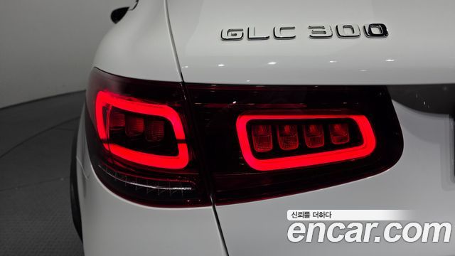 Mercedes-Benz GLC-Class (X253) GLC300 4MATIC 2022 — фото 23