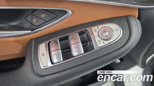 Mercedes-Benz GLC-Class (X253) GLC300 4MATIC 2022 — фото 27