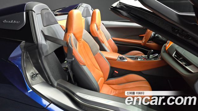 BMW i8 Roadster 2019 — фото 26