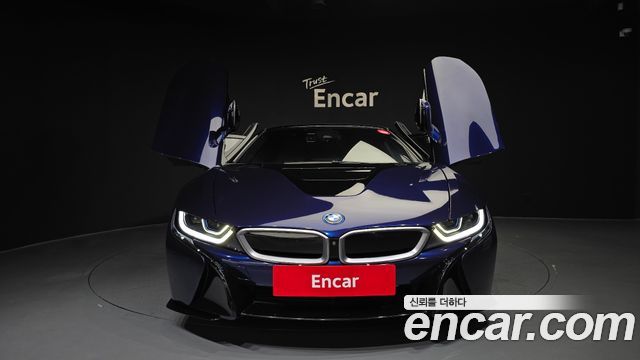BMW i8 Roadster 2019 — фото 28