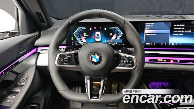 BMW 5 Series (G60) 523d xDrive M Sport 2025 — фото 13